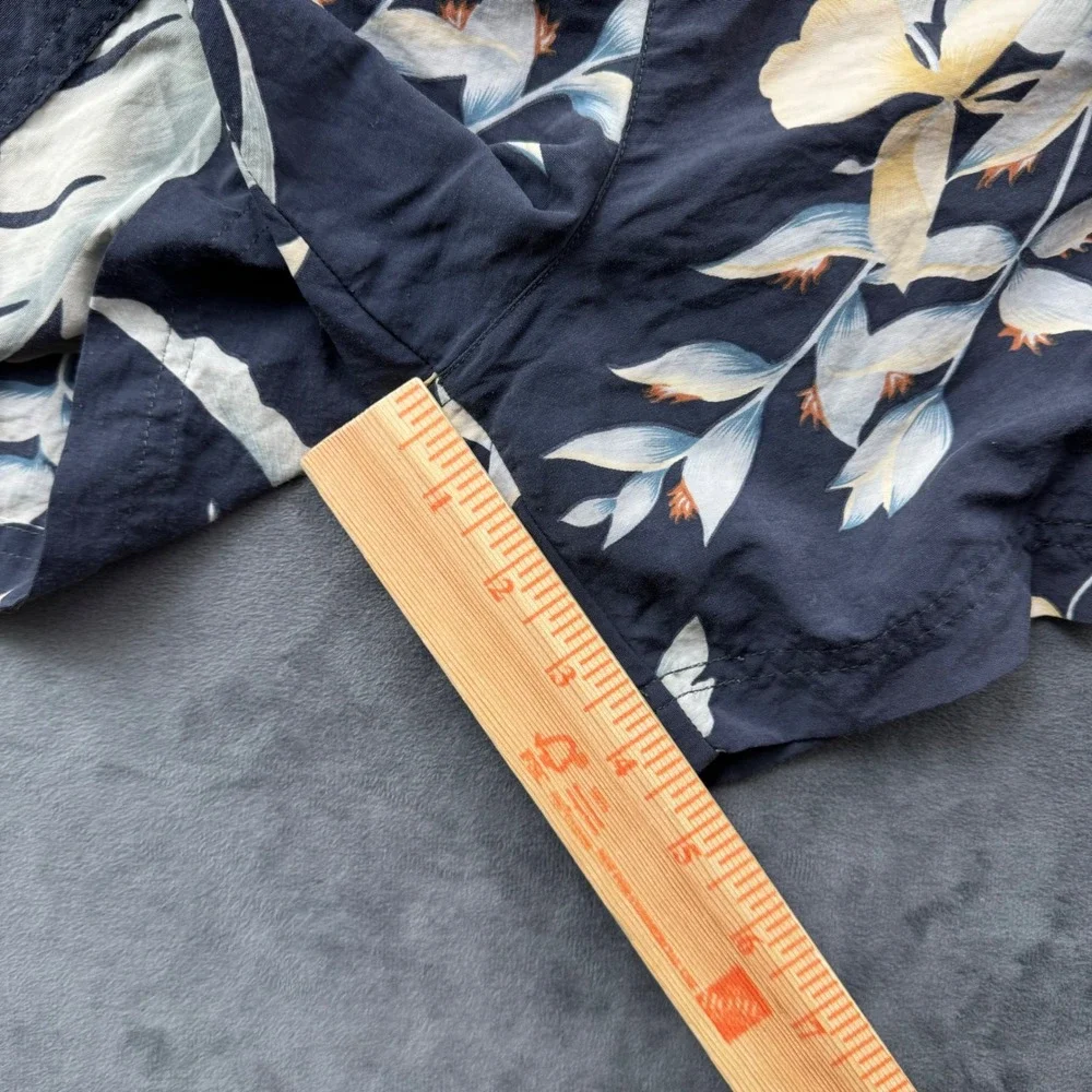 Tommy Bahama tommy bahama